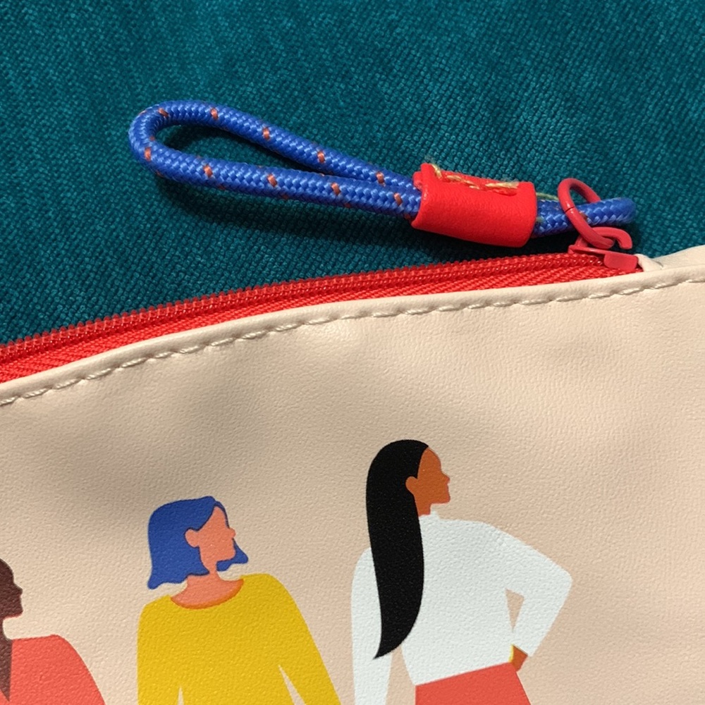 ipsy pouch - Picture 6 of 6